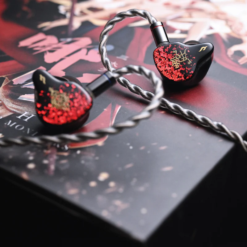 Auricolari Ibridi Multi-Driver - In Ear Monitor Iem recensione e prezzo